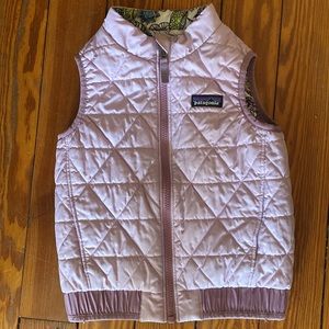 Reversible Patagonia Vest 🐻 🌸